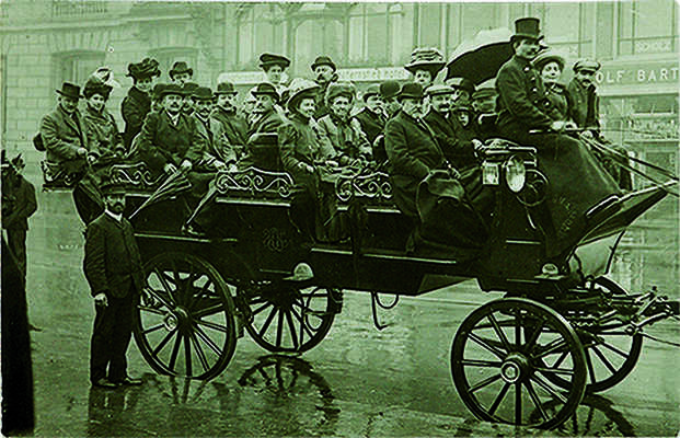 Восемь фотографий из собраний В.Г. Лидина: